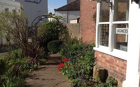 Woodbine Guesthouse Exeter